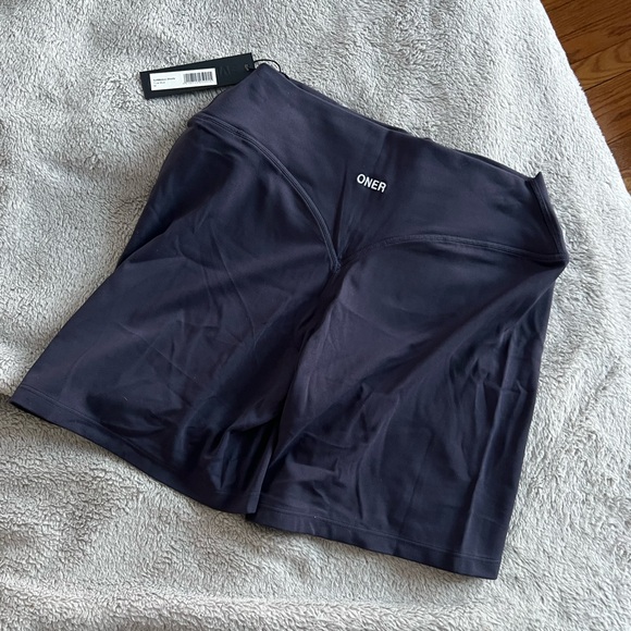 NEW! Oner Active Softmotion High Waisted Shorts True Blue Medium - Picture 3 of 4